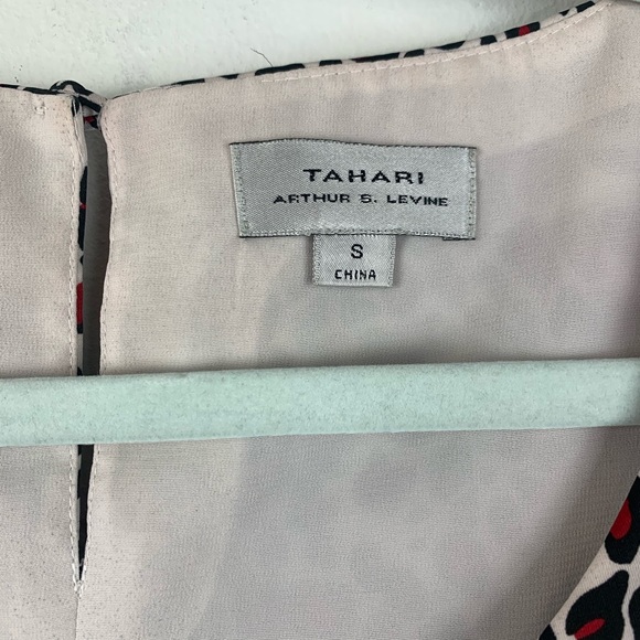 Tahari Red Black Leopard Print Satin Shell Tank Size S - Picture 5 of 8